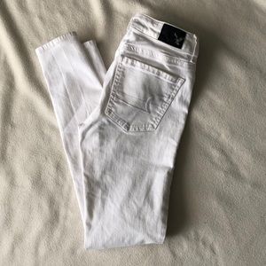 American Eagle white jeans
